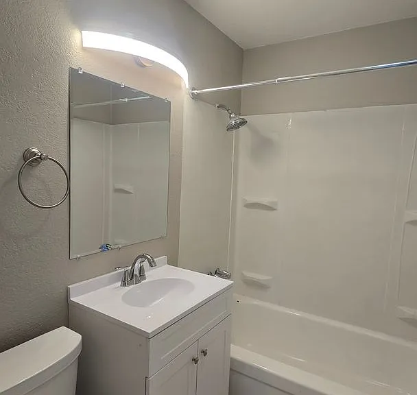 180 Garland Way N — Photo 8