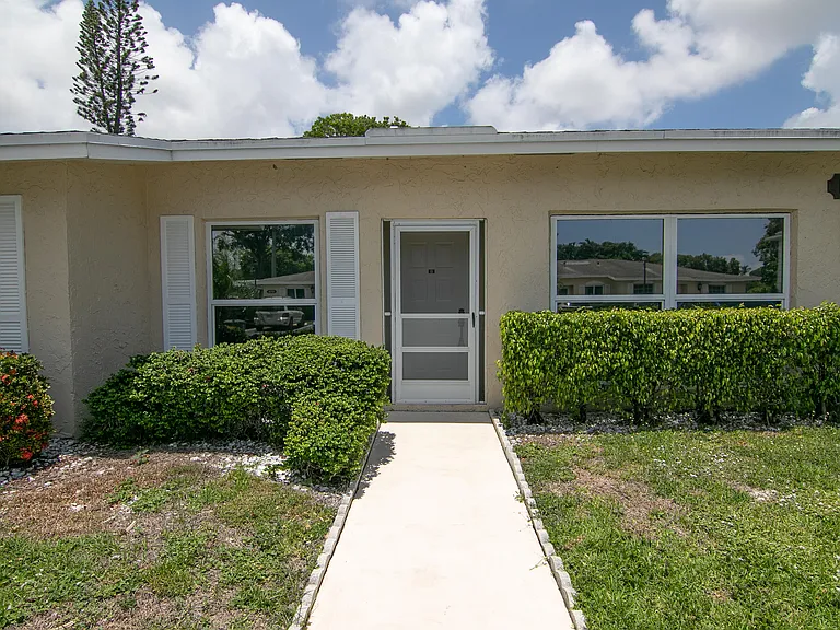 13741 Flora Pl #B — Photo 1