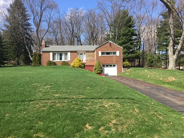 127 Orrlawn Dr photo 1