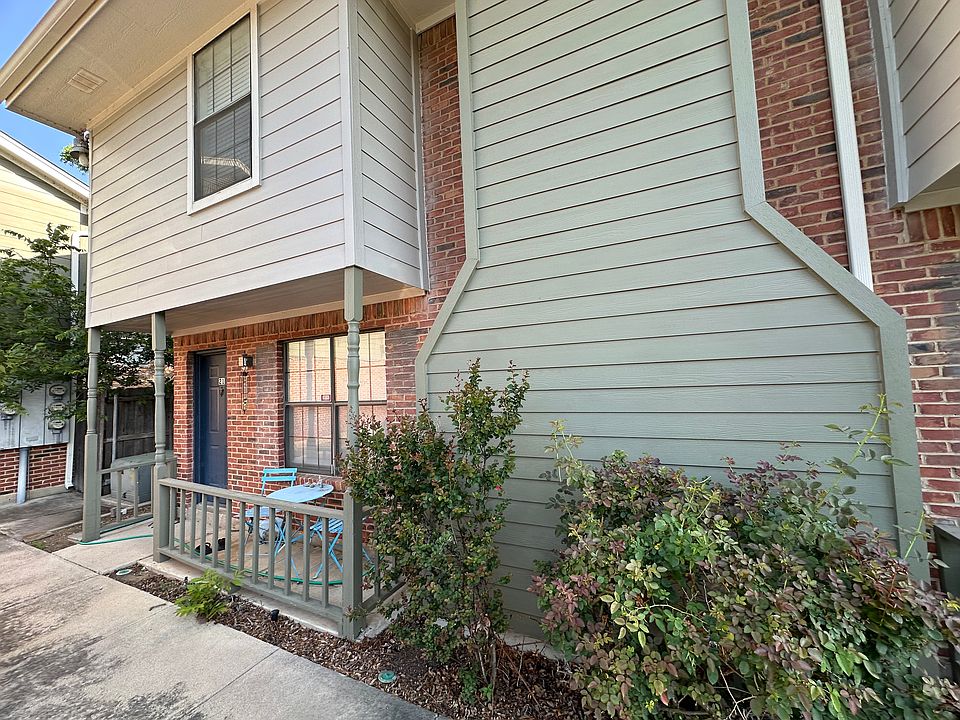 2nd image of 716 W Mulberry St APT 21