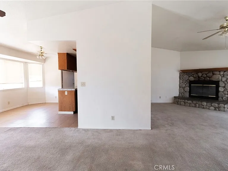 32303 Sapphire Rd — Photo 5