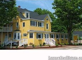 87 Main St, Ogunquit, ME 03907