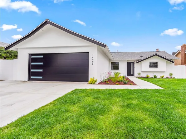 16092 Melody Ln, Huntington Beach, CA 92649