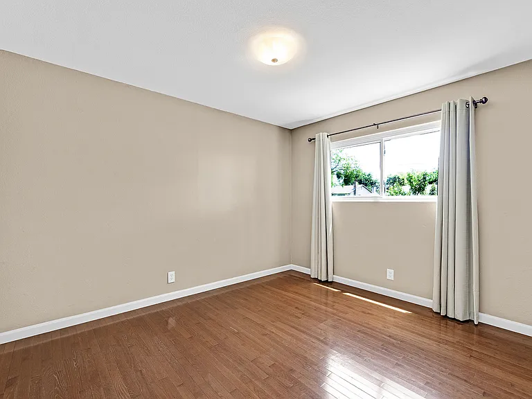 1159 Madrone Way — Photo 22