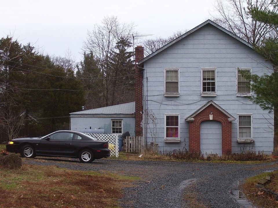 2nd image of 9 Mercer St