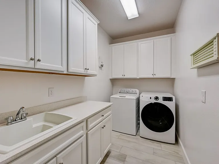 5413 Wishing Arch Dr — Photo 4