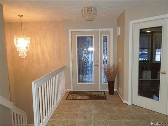 2nd image of 3794 Pierce Dr