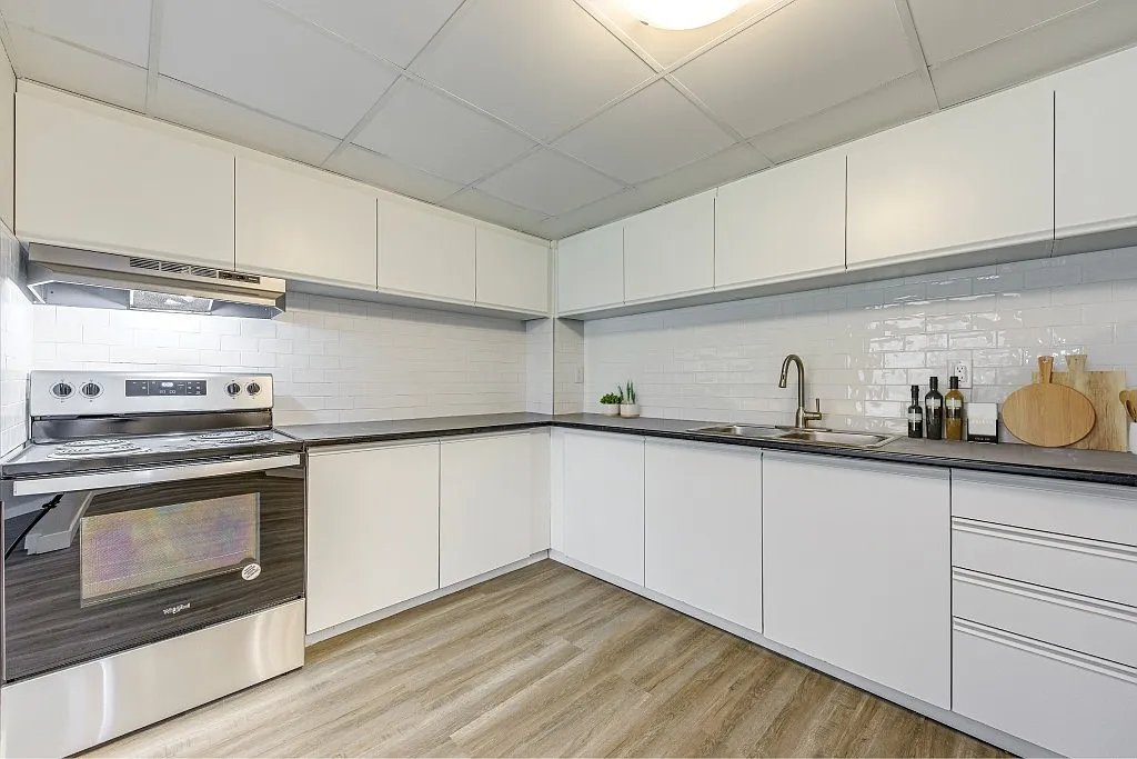 Building Photo - 43 Ormond St S