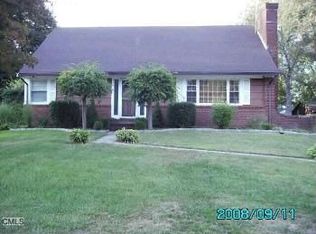 22 Maple St, Trumbull, CT 06611