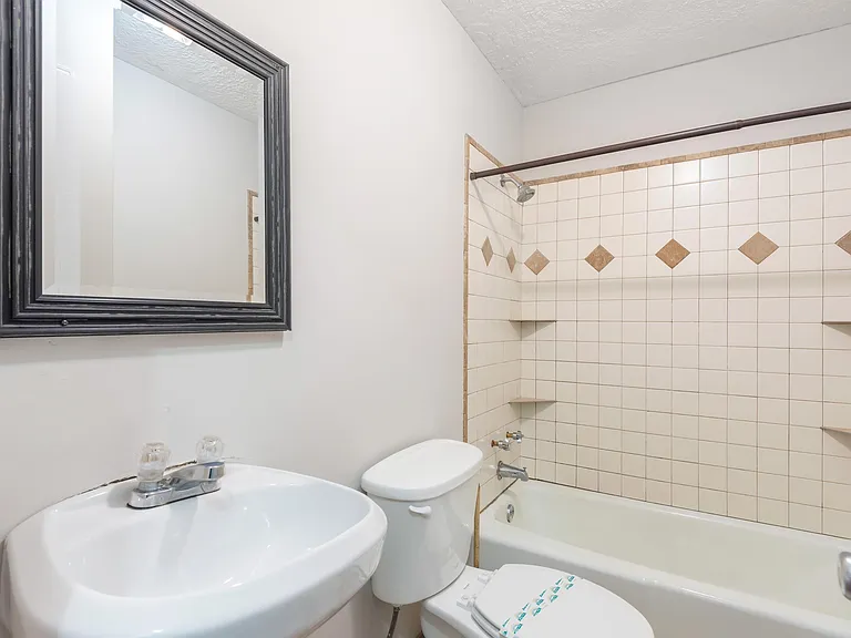 7201 Dogwood Dr — Photo 19