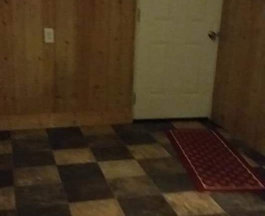 5th image of 905 Circle Dr