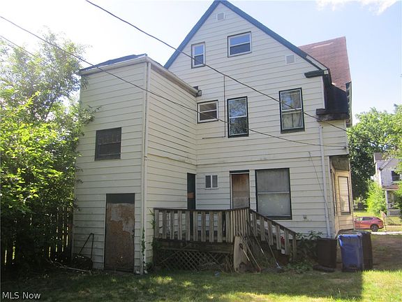 5th image of 6703 Dunham Ave