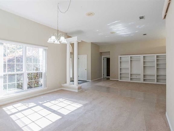 3rd image of 2169 Keats Dr