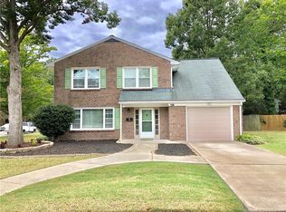 134 Schooner Dr, Hampton, VA 23669