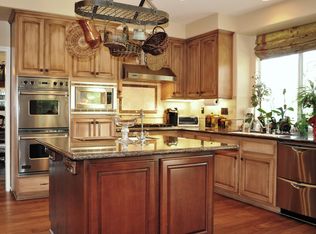 3832 Hilton Head Way, Tarzana, CA 91356