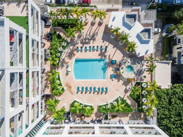 350 NE 24th St APT 714, Miami, FL 33137