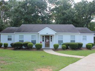 110 Woodcrest Ct, Americus, GA 31709