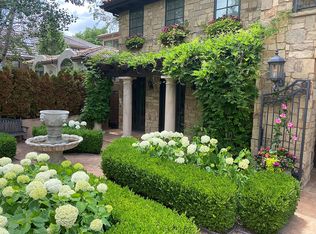 275 Cook St, Denver, CO 80206