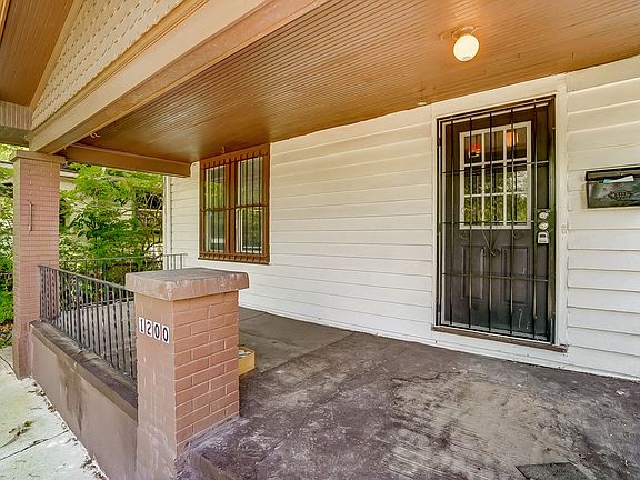 5th image of 1200 Windsor Ave