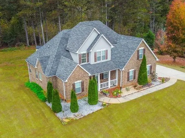 513 Bethelview Dr, Hampton, GA 30228