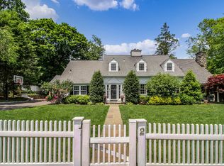 2 Oneida St, Rye, NY 10580