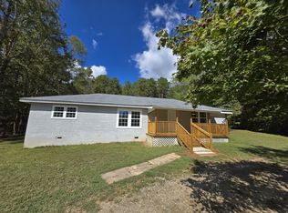 348 Hembree Rd, Maysville, GA 30558