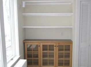29 Gurney St #2, Cambridge, MA 02138