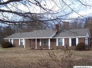 974 Summerville Rd, Boaz, AL 35957