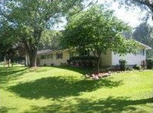 1186 S Bradley Ln, Oregon, IL 61061