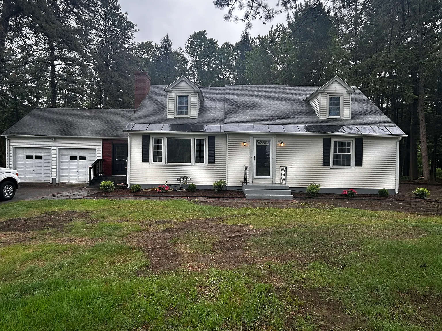 375 Holyoke Rd — Photo 1