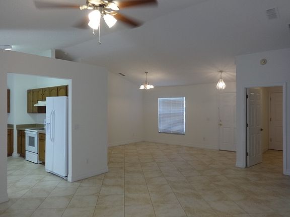 2nd image of 705 Paddington Place