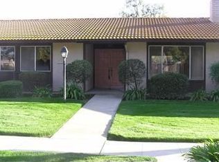 1867 W Fairmont Ave, Fresno, CA 93705