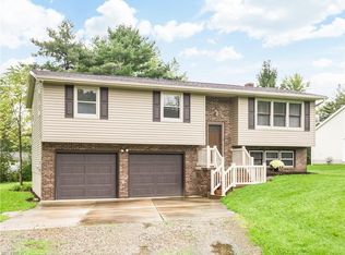 1509 Greening Dr, Akron, OH 44321