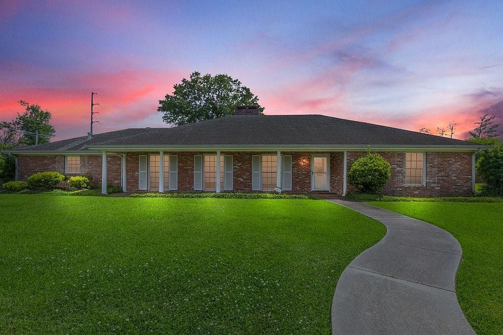 801 W Claude St, Lake Charles, LA 70605 Zillow