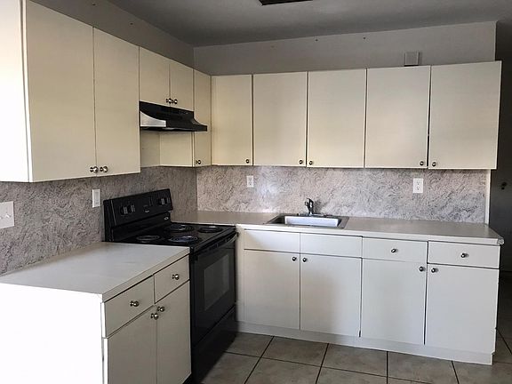 5th image of 3402 NW 11th Ave