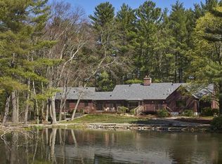 140 Merriam St, Weston, MA 02493