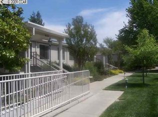 1185 Singingwood Ct APT 3, Walnut Creek, CA