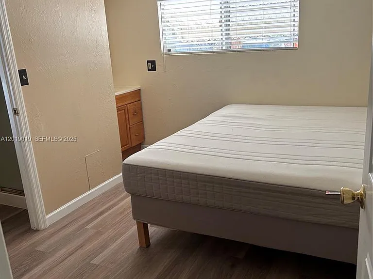 2939 W Marina Dr #- — Photo 9