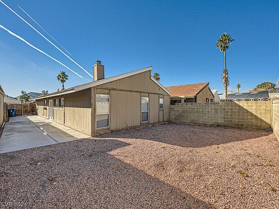 2nd image of 6216 Don Gaspar Ave