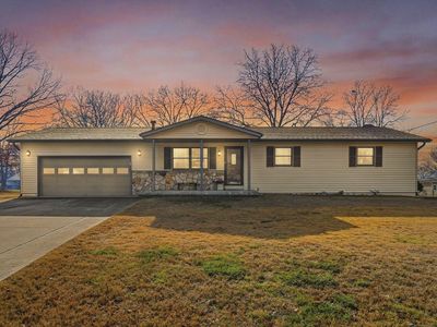 242 S Lakeshore Drive, Blue Eye, MO, 65611