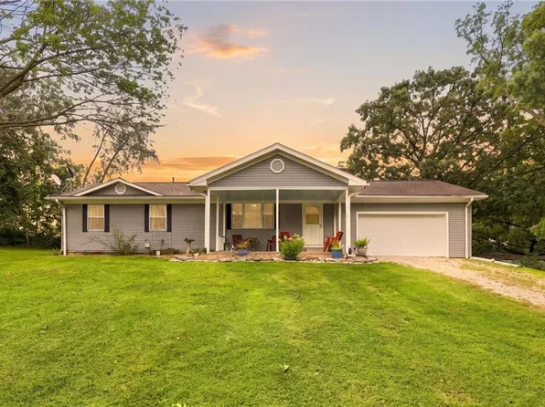 422 NE 500th Rd, Warrensburg, MO 64093