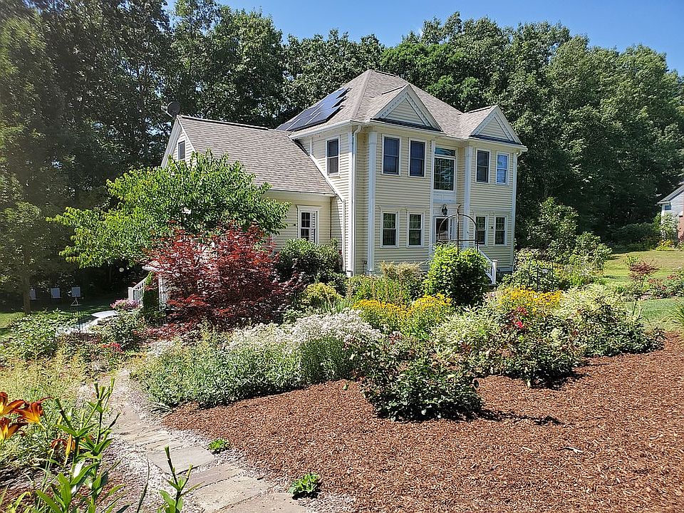 2nd image of 147 Kimball Rd