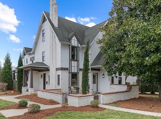 821 Hillview Hts, Nashville, TN 37204
