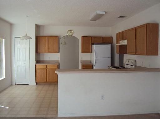 2nd image of 710 Bear Way