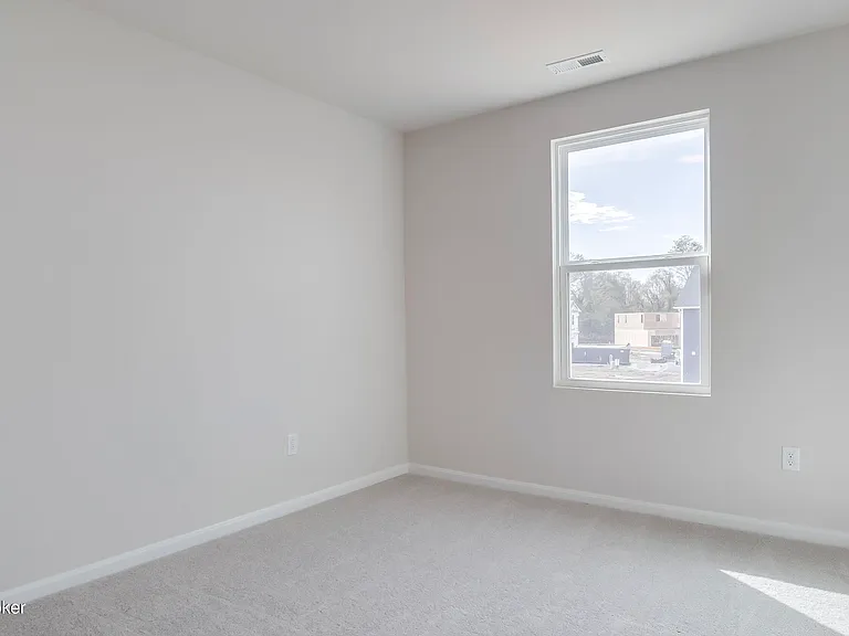 1850 Washington Blvd — Photo 38