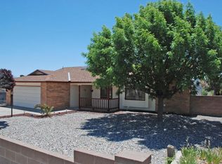 957 Cascade Rd SE, Rio Rancho, NM 87124