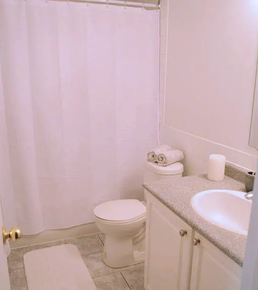 2020 Barsuda Dr #2025 — Photo 5