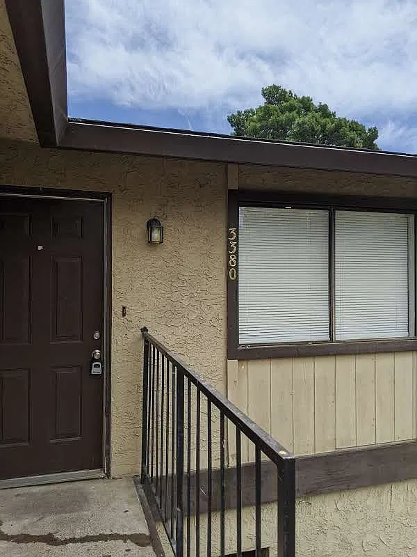 2 bed, 2.0 bath, 1000 sqft, $1,250 — Photo 3