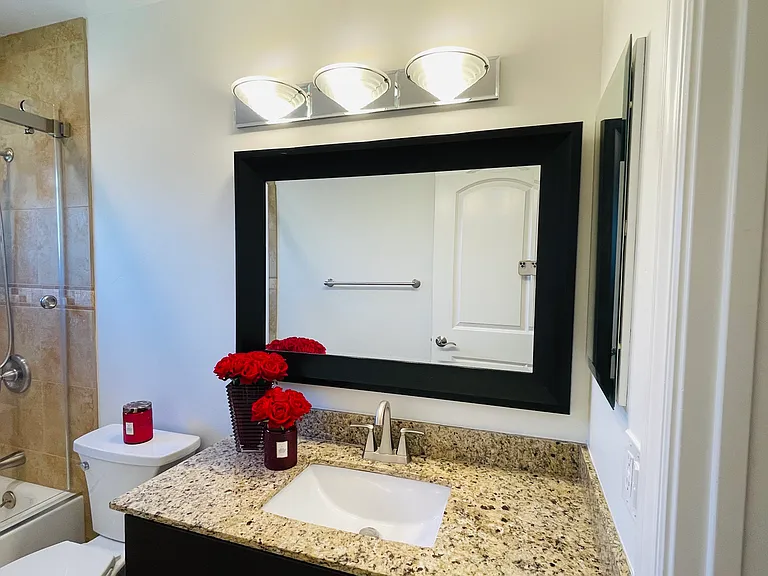 Upstairs Shared Bath
