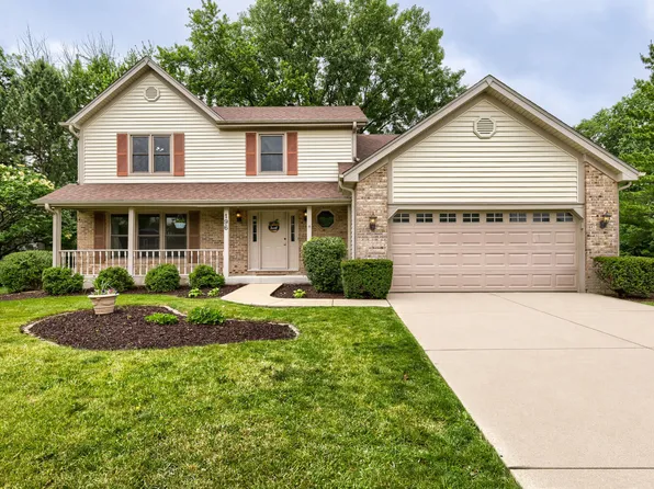 196 Constitution Dr, Bloomingdale, IL 60108